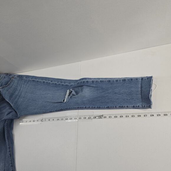 Levi's 501 button fly jeans blue denim womens 29x28 light wash 6679 - Picture 6 of 11